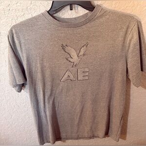 Men’s Medium American Eagle Soft Gray Crewneck Tee